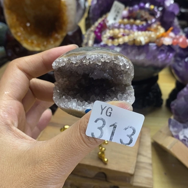 未镶嵌水晶大型摆件（非配饰）