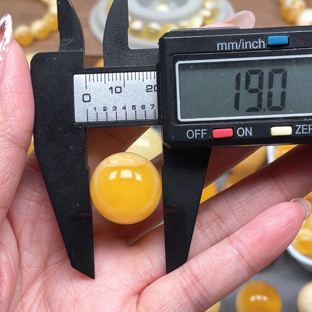 裸石琥珀未镶嵌天然