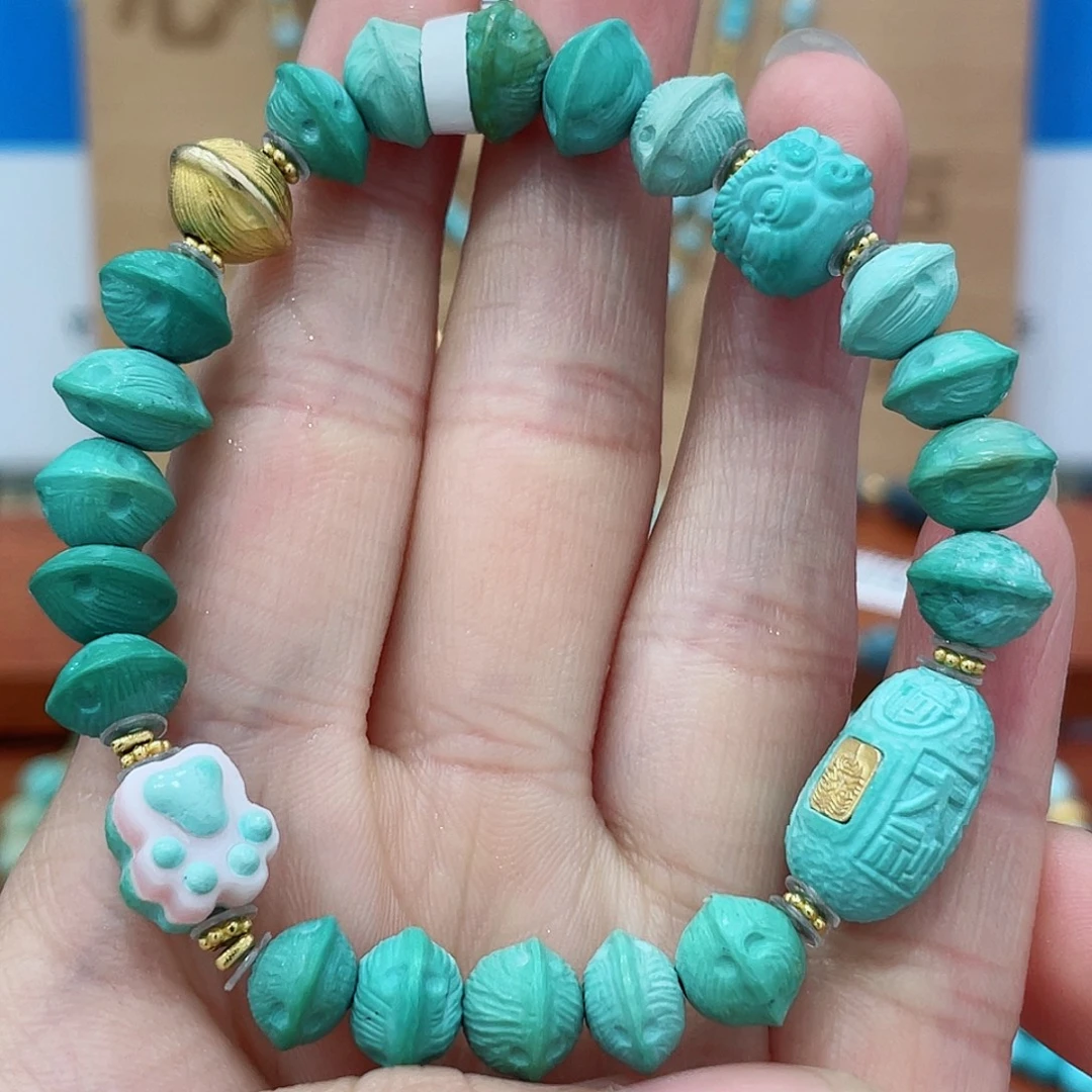 未镶嵌绿松石珠宝奇石