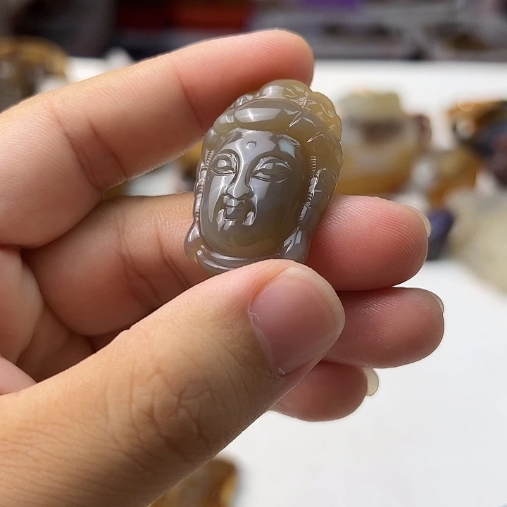 未镶嵌颈饰玛瑙/玉髓