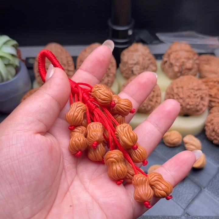 把件文玩核桃花生葡萄