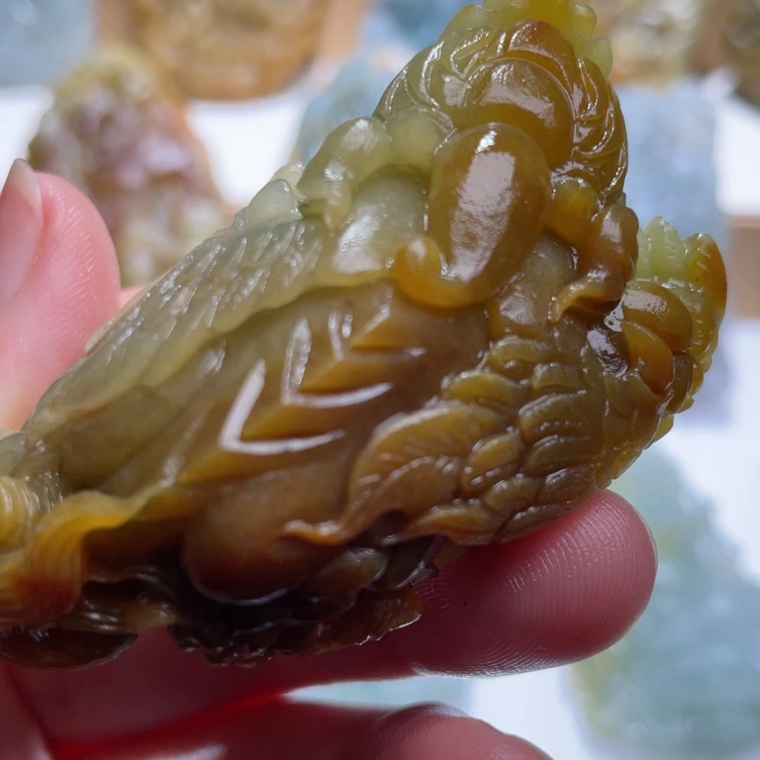 未镶嵌定制翡翠毛货