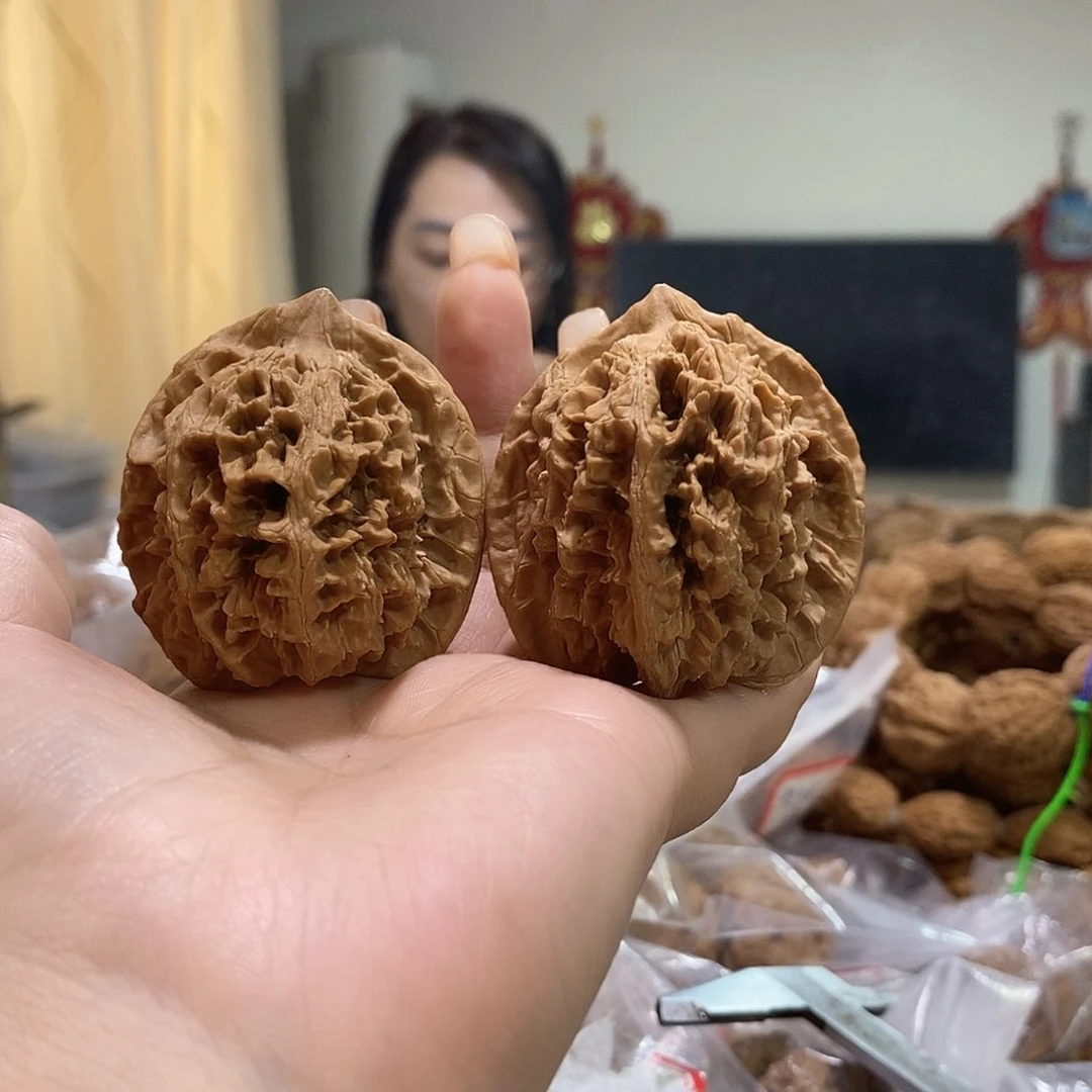 把件文玩核桃46中国大花55.5克