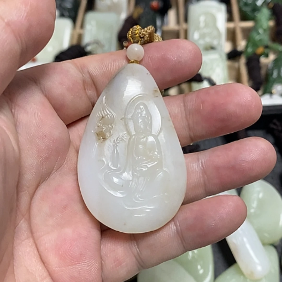 【闪购商品】和田玉未镶嵌颈饰看**尘