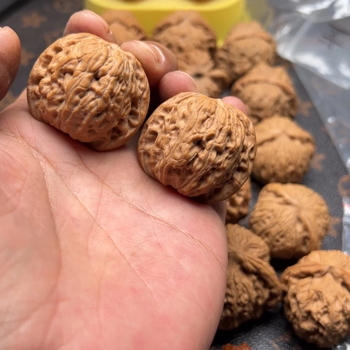 煊***奕吊坠文玩核桃37全品磨盘