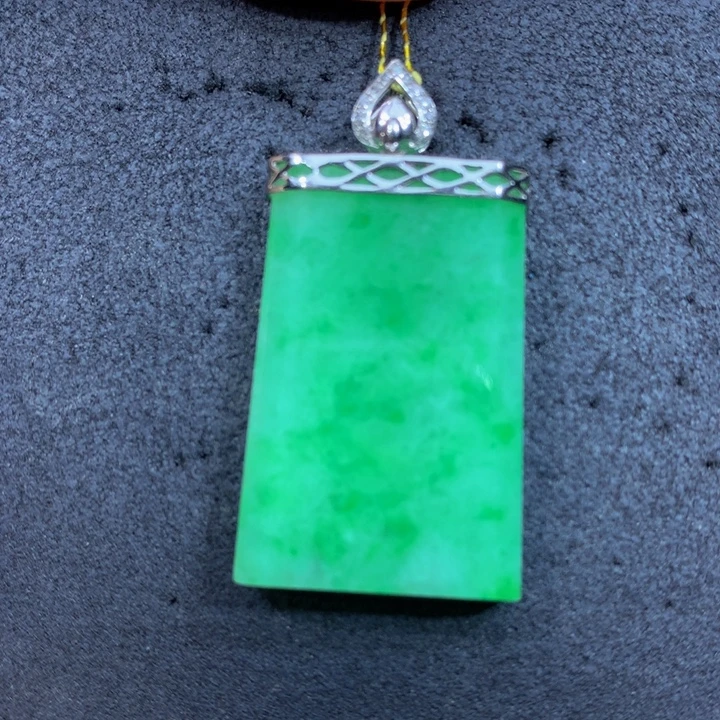 翡翠18K金镶嵌手链翡翠