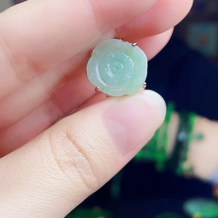 翡翠银S925镶嵌颈饰多样性