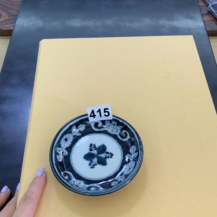 瓷片哦哦哦哦小心翼翼我哦哦哦哦