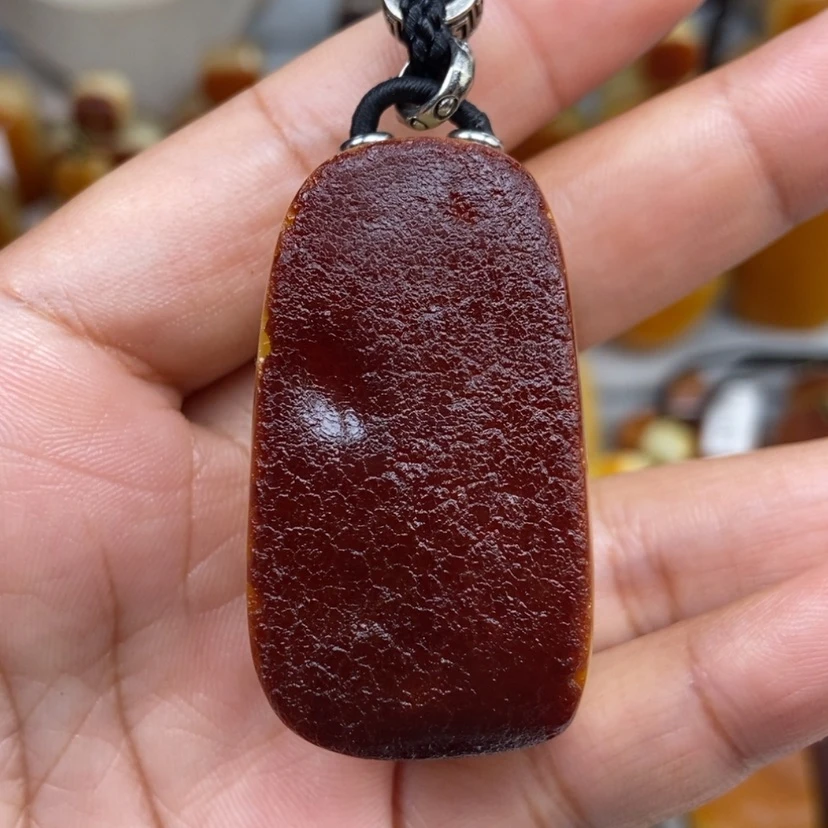 【闪购商品】琥珀颈饰未镶嵌