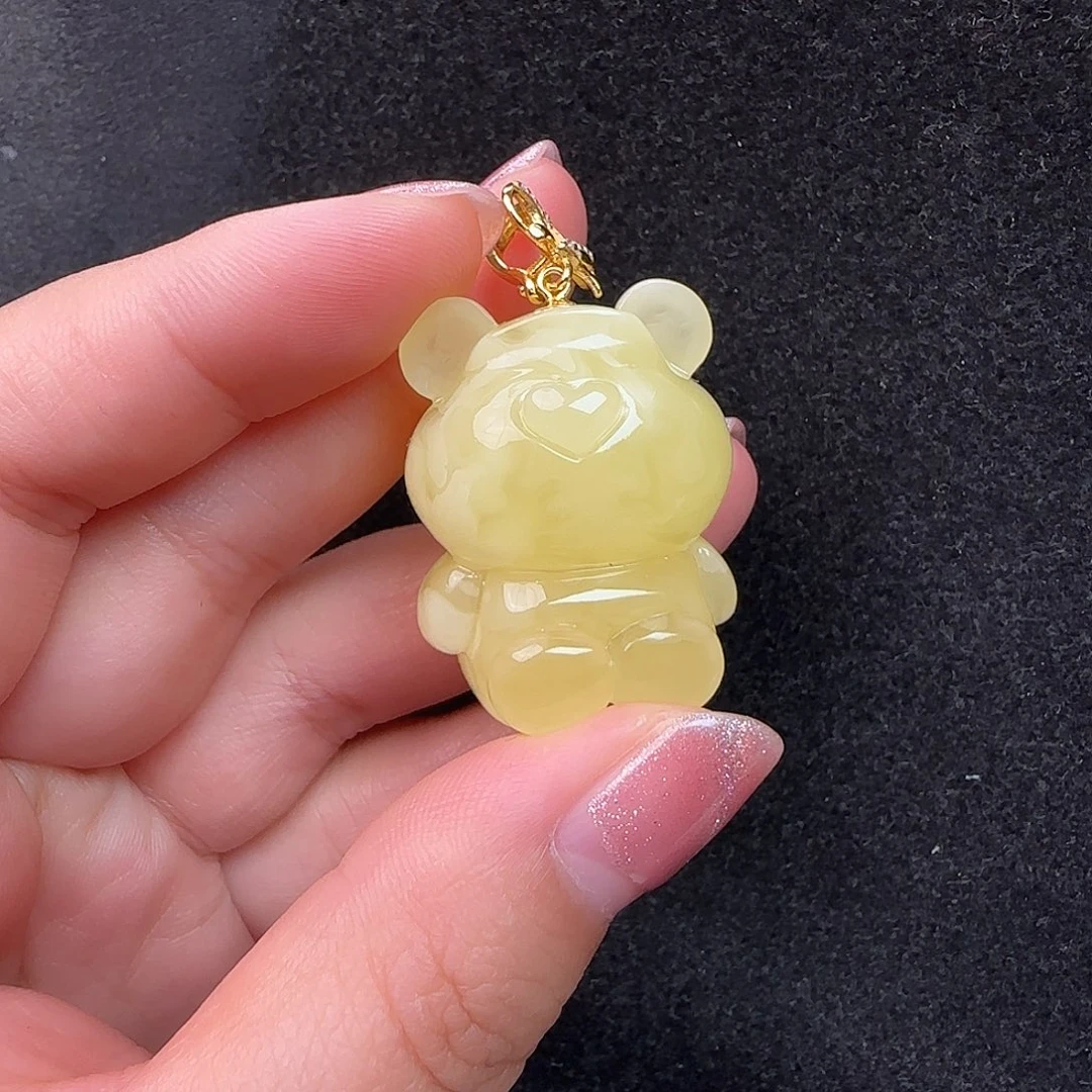 蜜蜡未镶嵌珠宝奇石