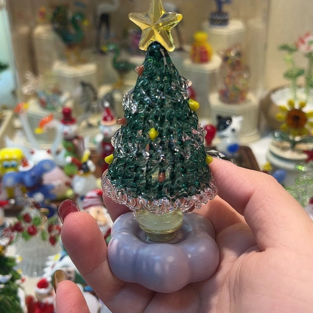 手工艺品琉璃旋转圣诞树