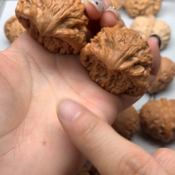 文玩核桃把件全品蛇头45