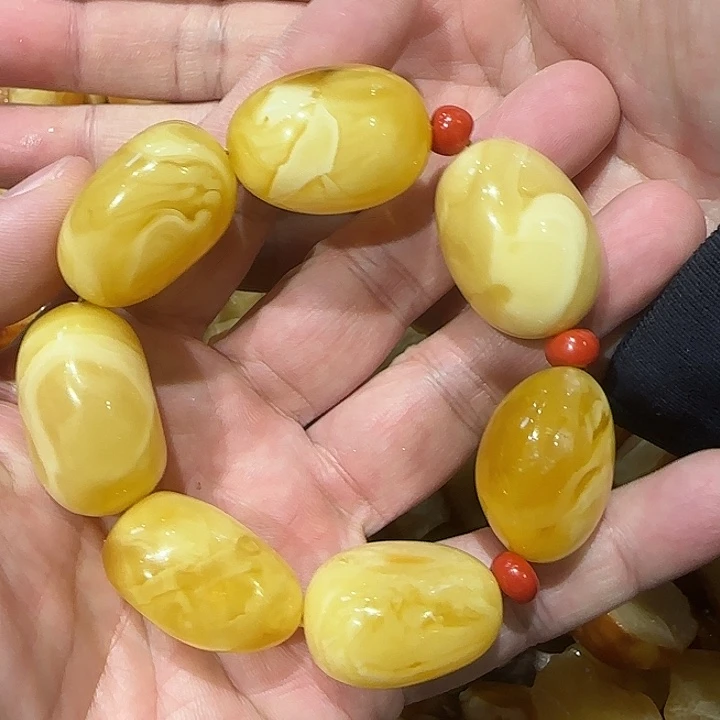 定制琥珀未镶嵌蜜蜡