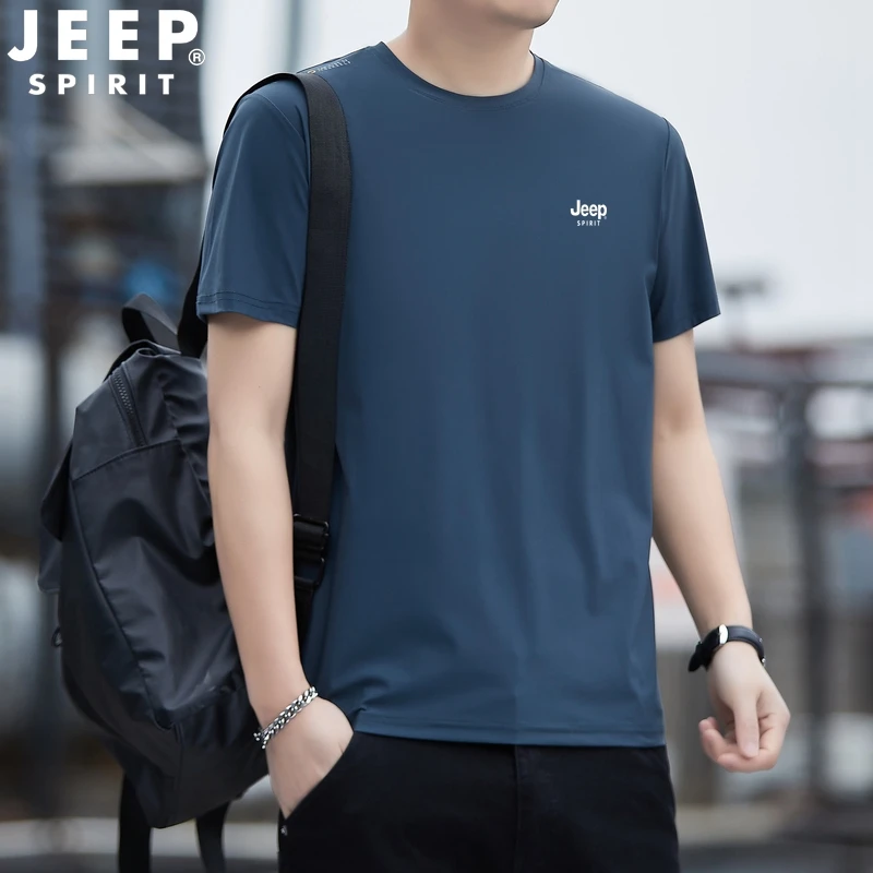 吉普JEEP冰丝短袖男夏季圆领T恤速干薄款短袖大码休闲运动男体恤