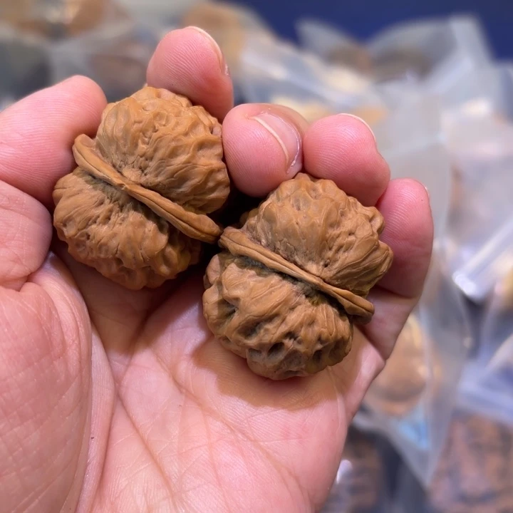 文玩核桃吊坠迷你噶哒包