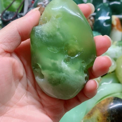 未镶嵌蛇纹石玉手把件