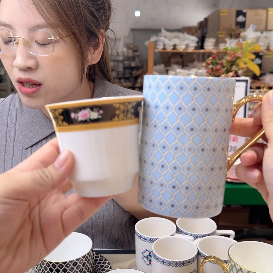 瓷英国马克杯350ml一个送大鹅马克杯400ml一个