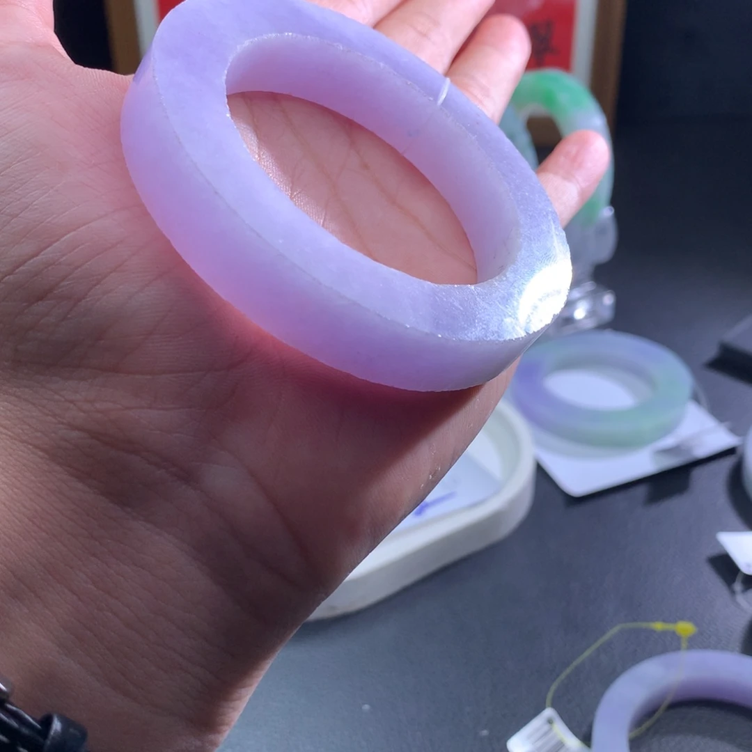 水***晶定制翡翠未镶嵌手镯