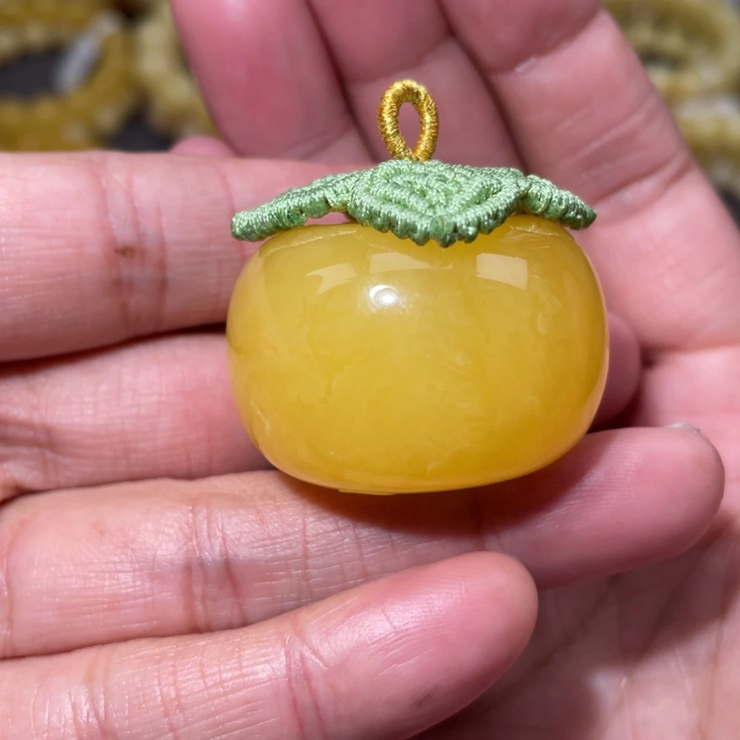 蜜蜡未镶嵌珠宝奇石