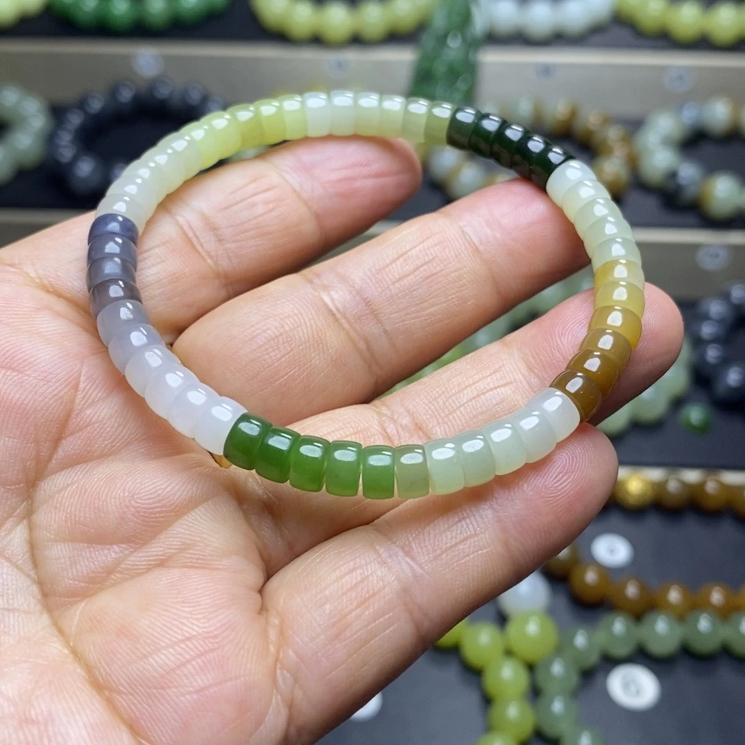 和田玉未镶嵌手串