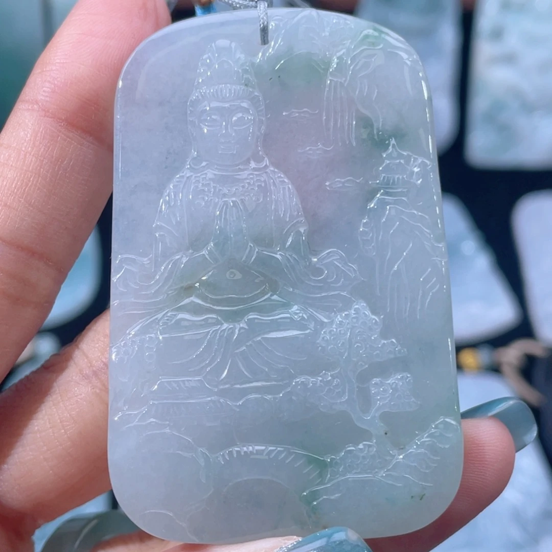 翡翠未镶嵌颈饰山水观音