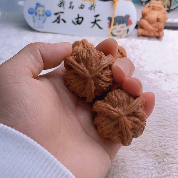 吊坠文玩核桃瘦*瘦三棱