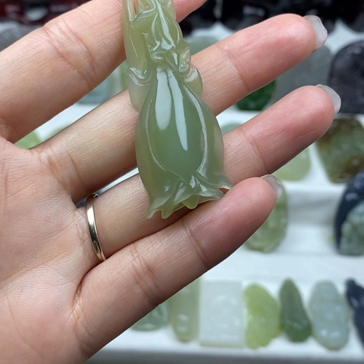 和田玉（糖玉）未镶嵌颈饰65