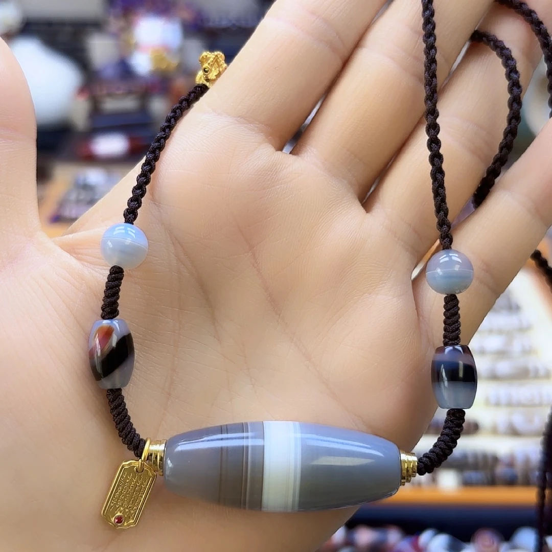 玛瑙/玉髓颈饰未镶嵌