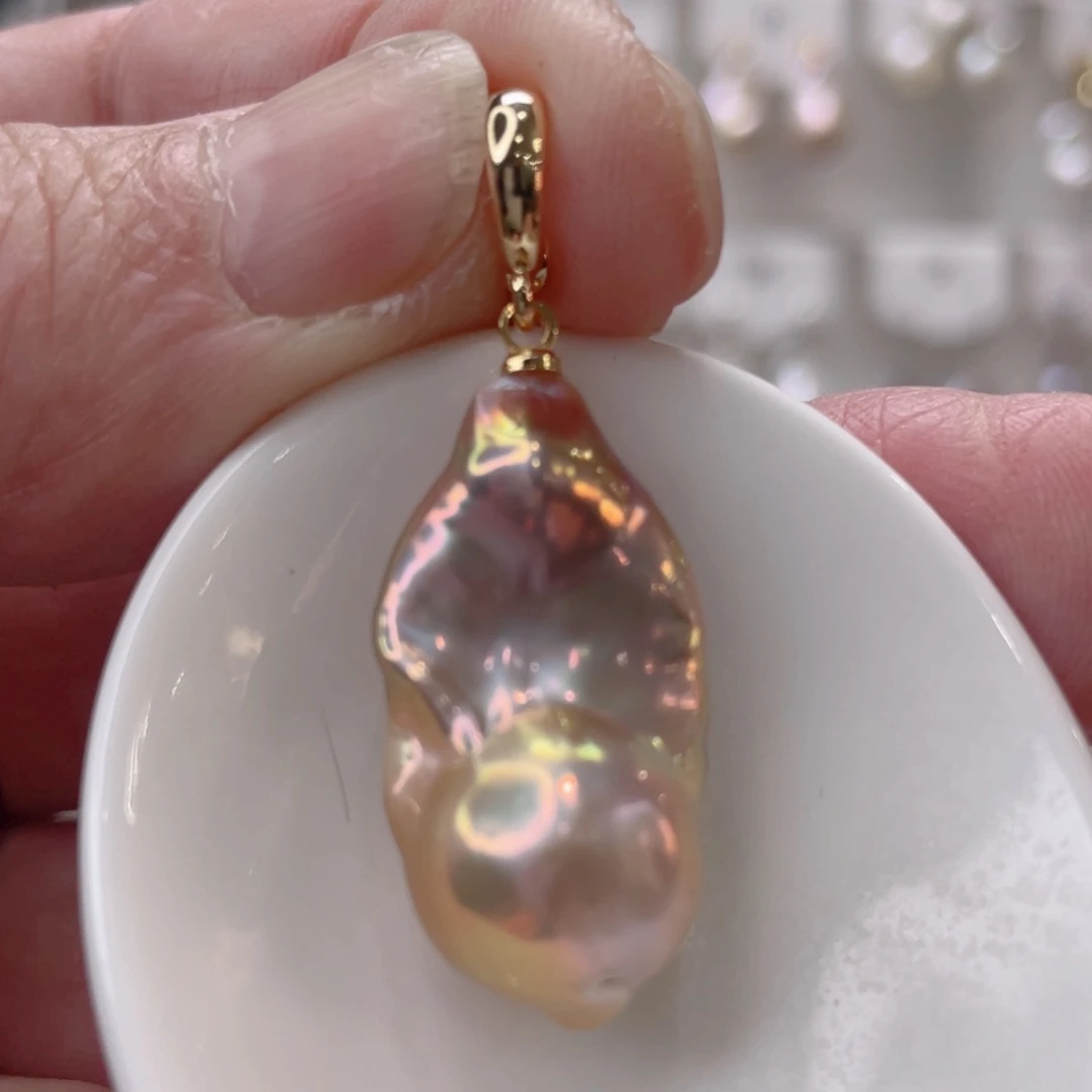 颈饰未镶嵌淡水珍珠