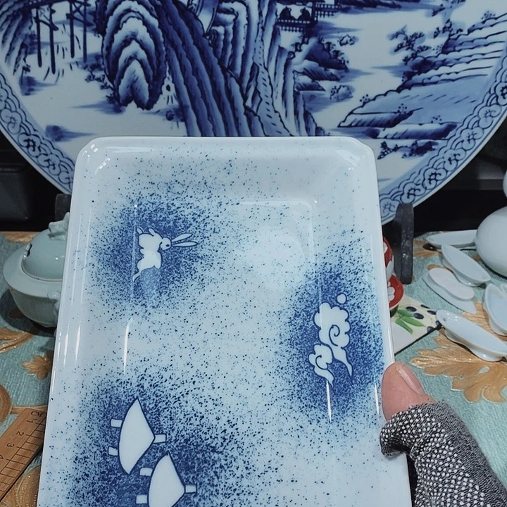 瓷片新年快乐万事如意
