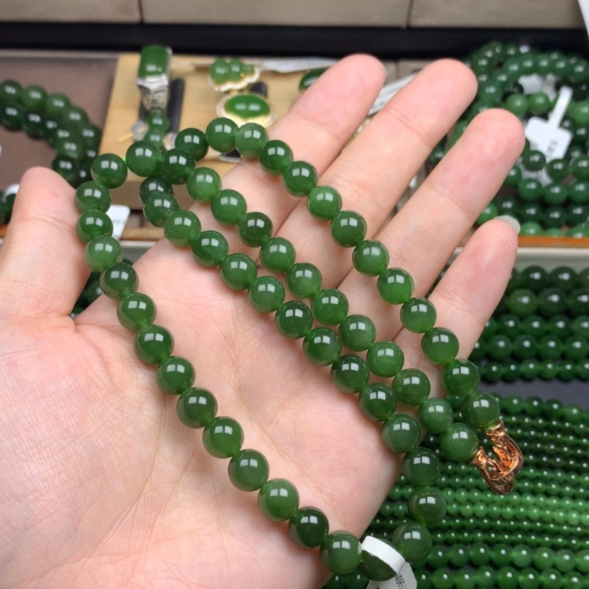 【闪购商品】颈饰未镶嵌和田玉（碧玉）8m冰辣无黑点