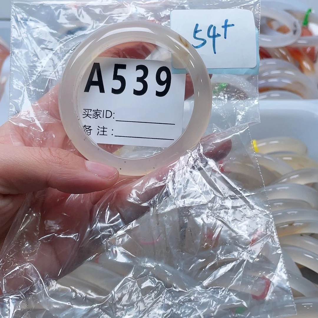 玛瑙/玉髓手镯合金