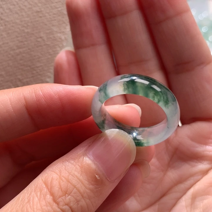 未镶嵌戒圈翡翠冰种飘花戒指