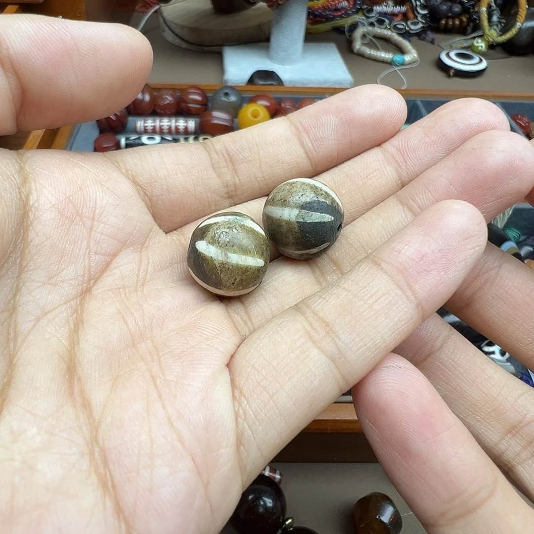 玛瑙/玉髓未镶嵌珠宝半成品帮提克