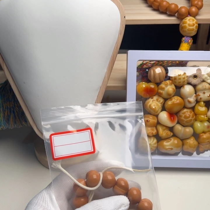 遥***࿐猴头核桃手串猴头