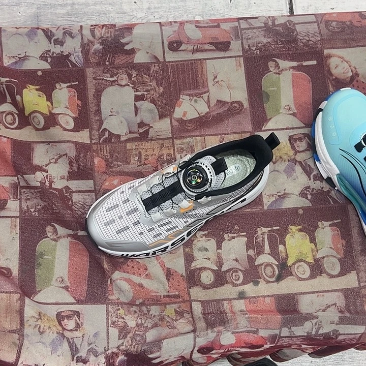 焜***38红色青超轻防水防雨皮面