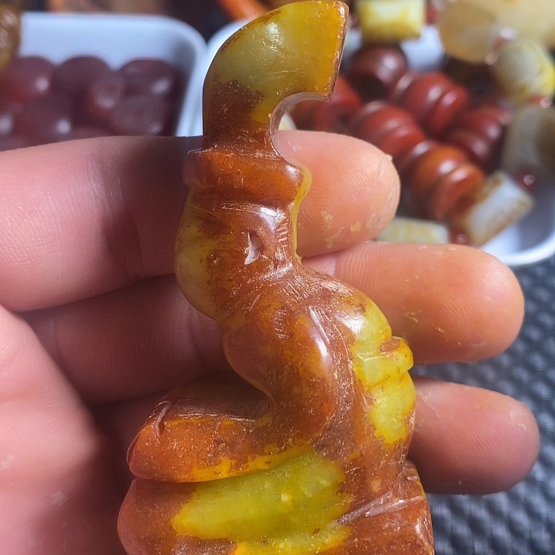 蛇纹石玉合金颈饰