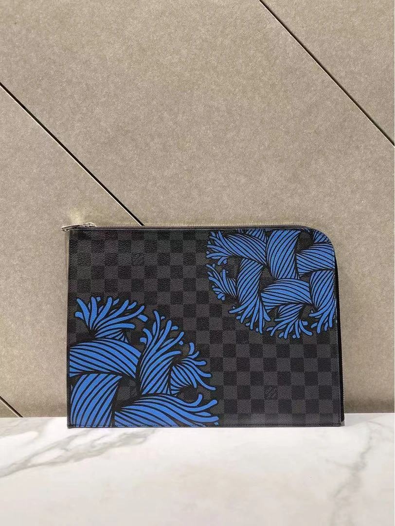 99新 LV 帝爵鹏哥直播专享/lv/棋盘格印花手拿包