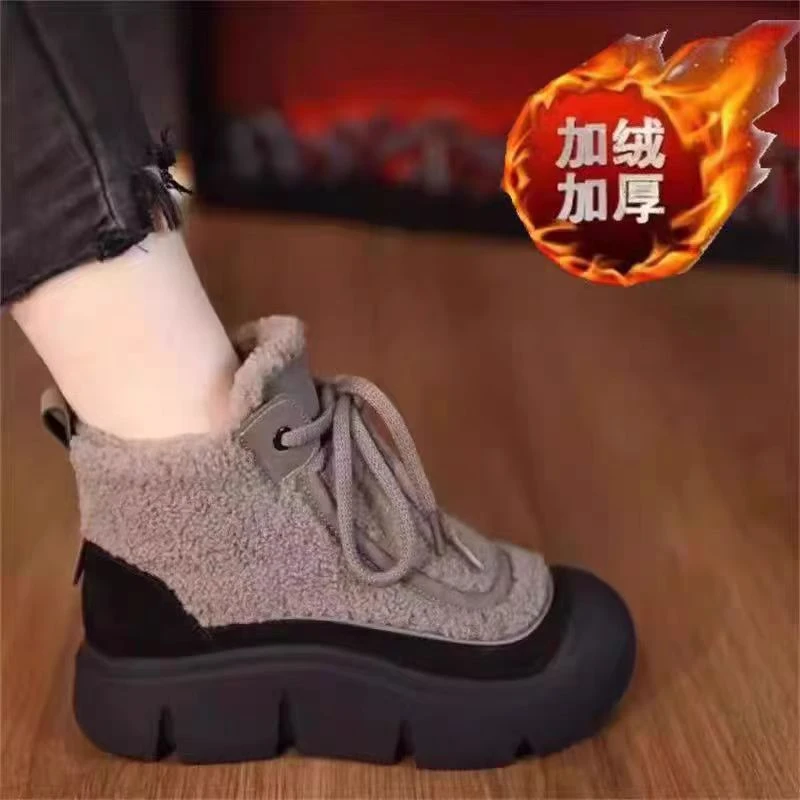 新款棉鞋女士冬季加绒加厚保暖棉靴软底轻便透气跨境批发雪地靴女