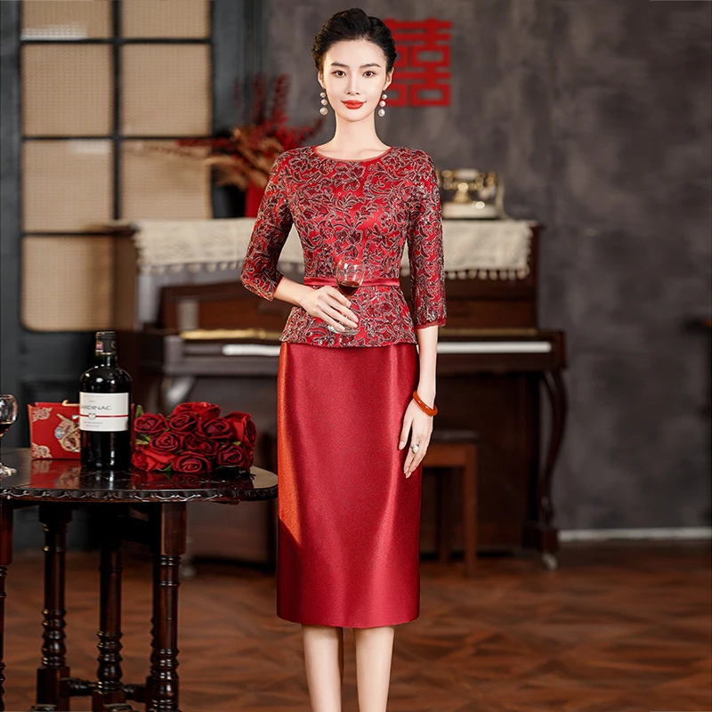 喜婆婆婚宴装2025新款礼服假两件酒红色结婚婚礼妈妈喜服高贵年轻