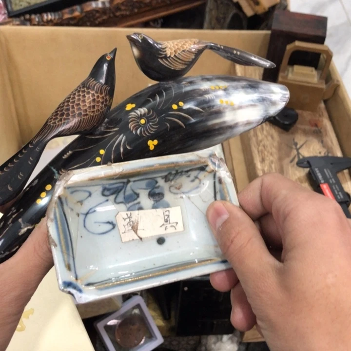 陶瓷孤品单件车里拍