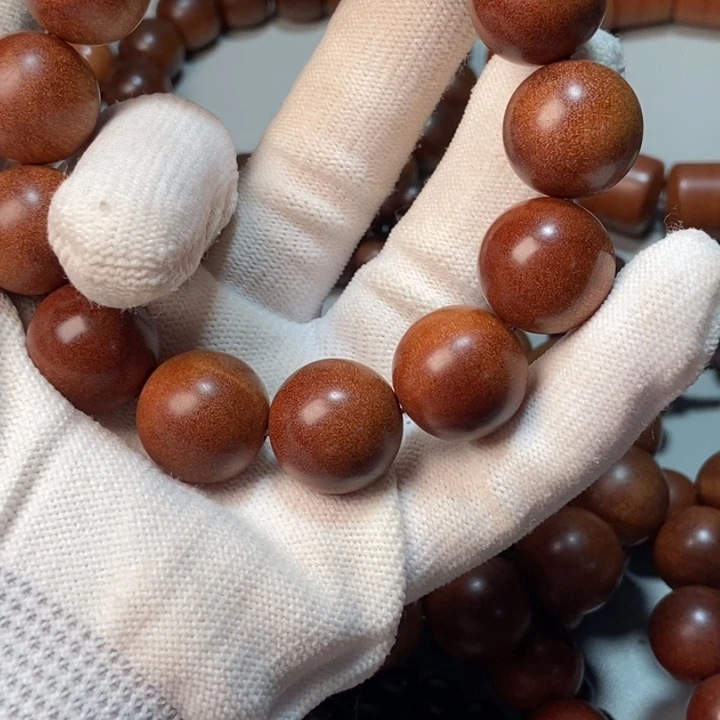 谷***地檀香木老山檀香变异料1.8*13，焦糖奶甜香