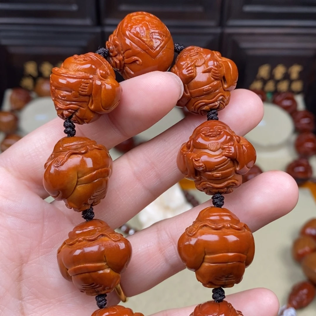 用***6橄榄核吊坠八宝财神