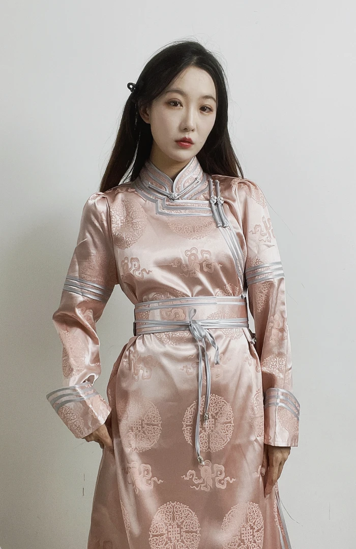 【AYILA】蒙式传统长袍重工显瘦遮肉