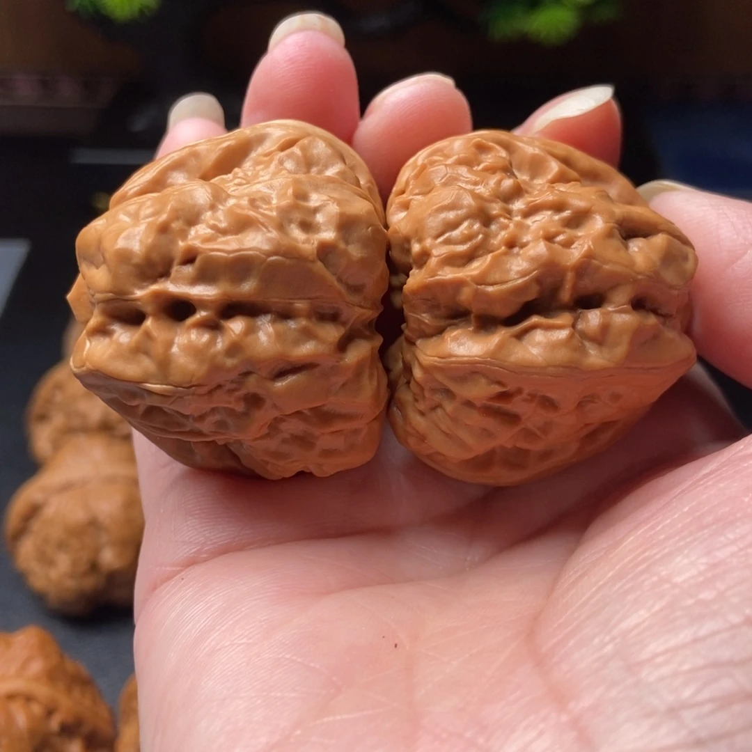 文玩核桃把件蛤蟆头40