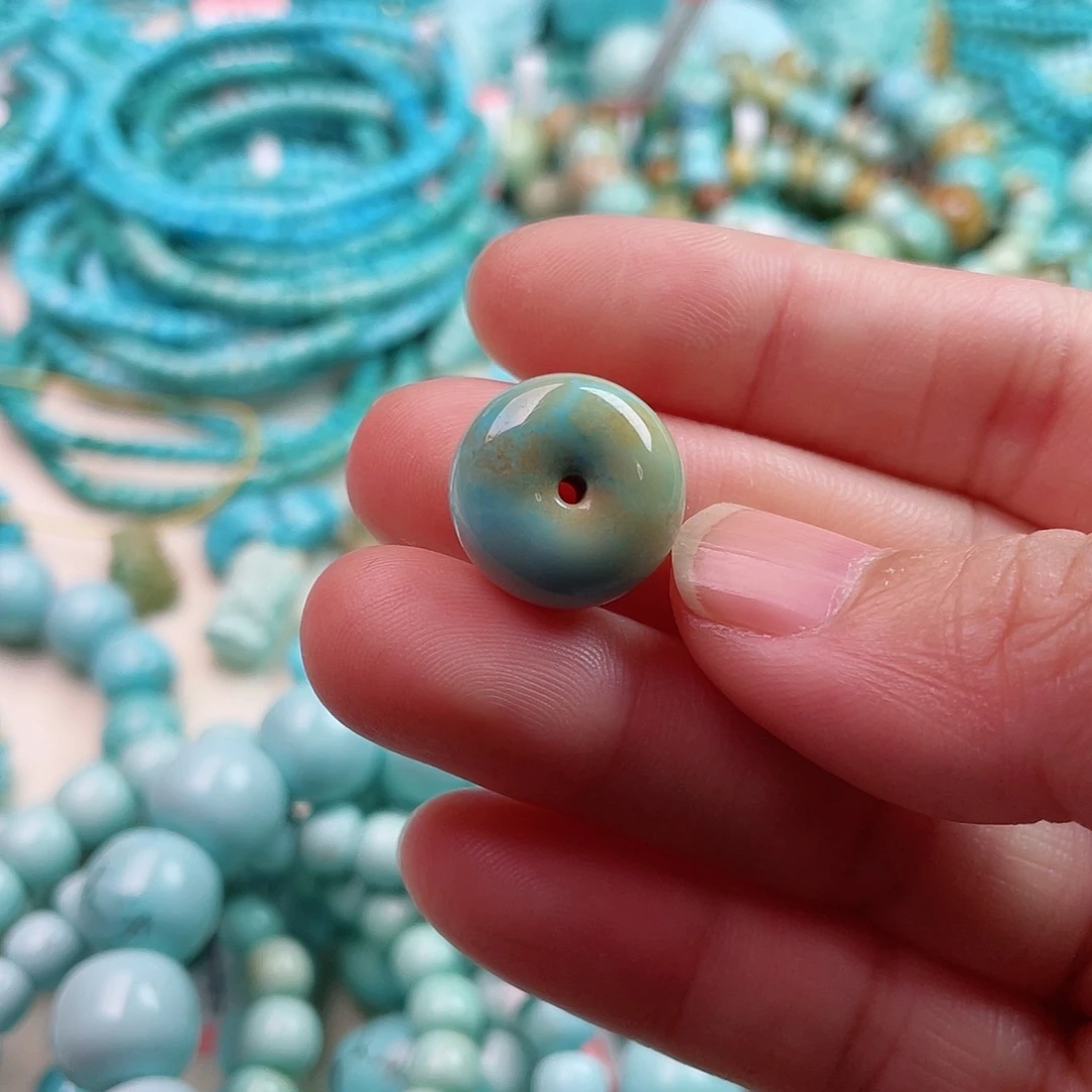 未镶嵌绿松石珠宝奇石