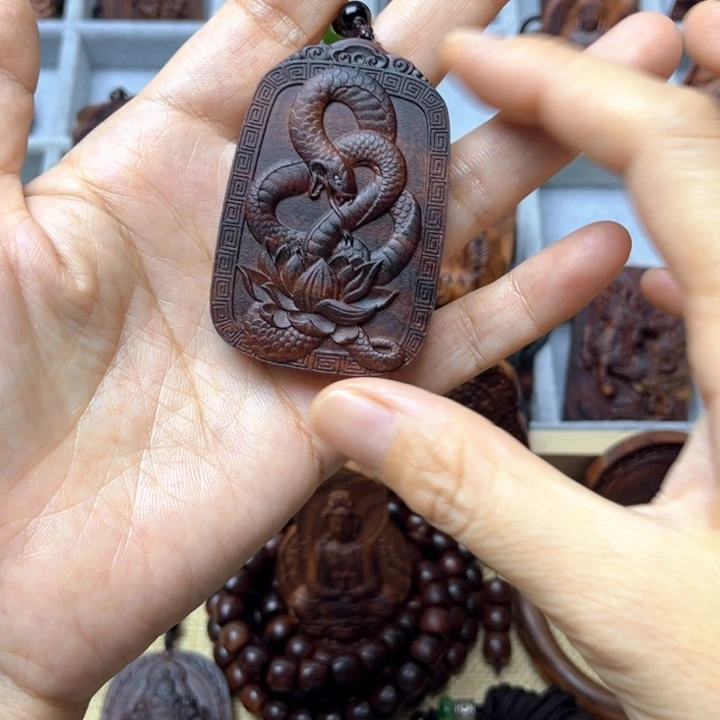 抖***春手串/手链黄花梨/降香黄檀