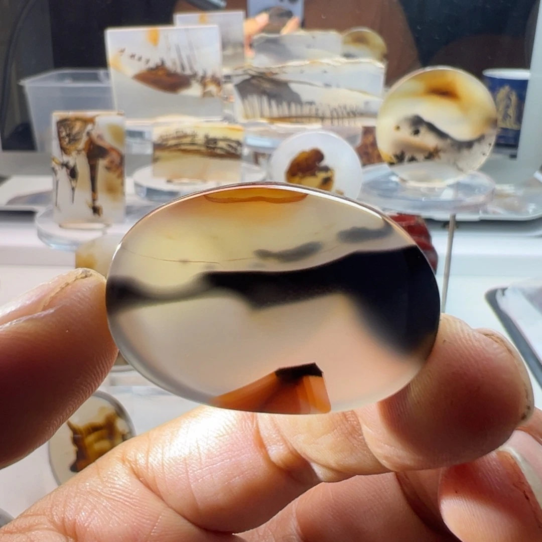 未镶嵌玛瑙/玉髓珠宝奇石