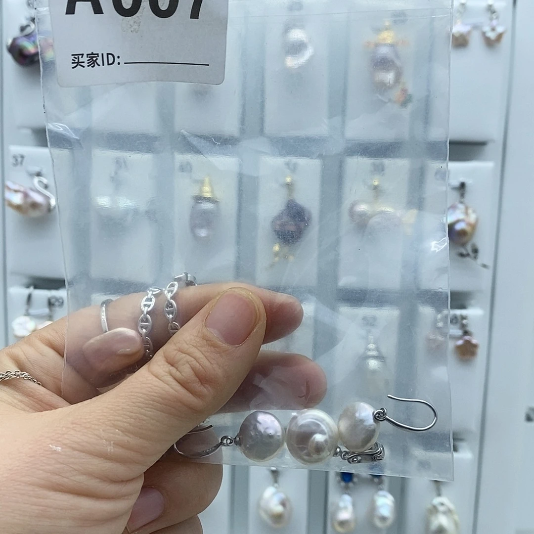 钛钢颈饰淡水珍珠