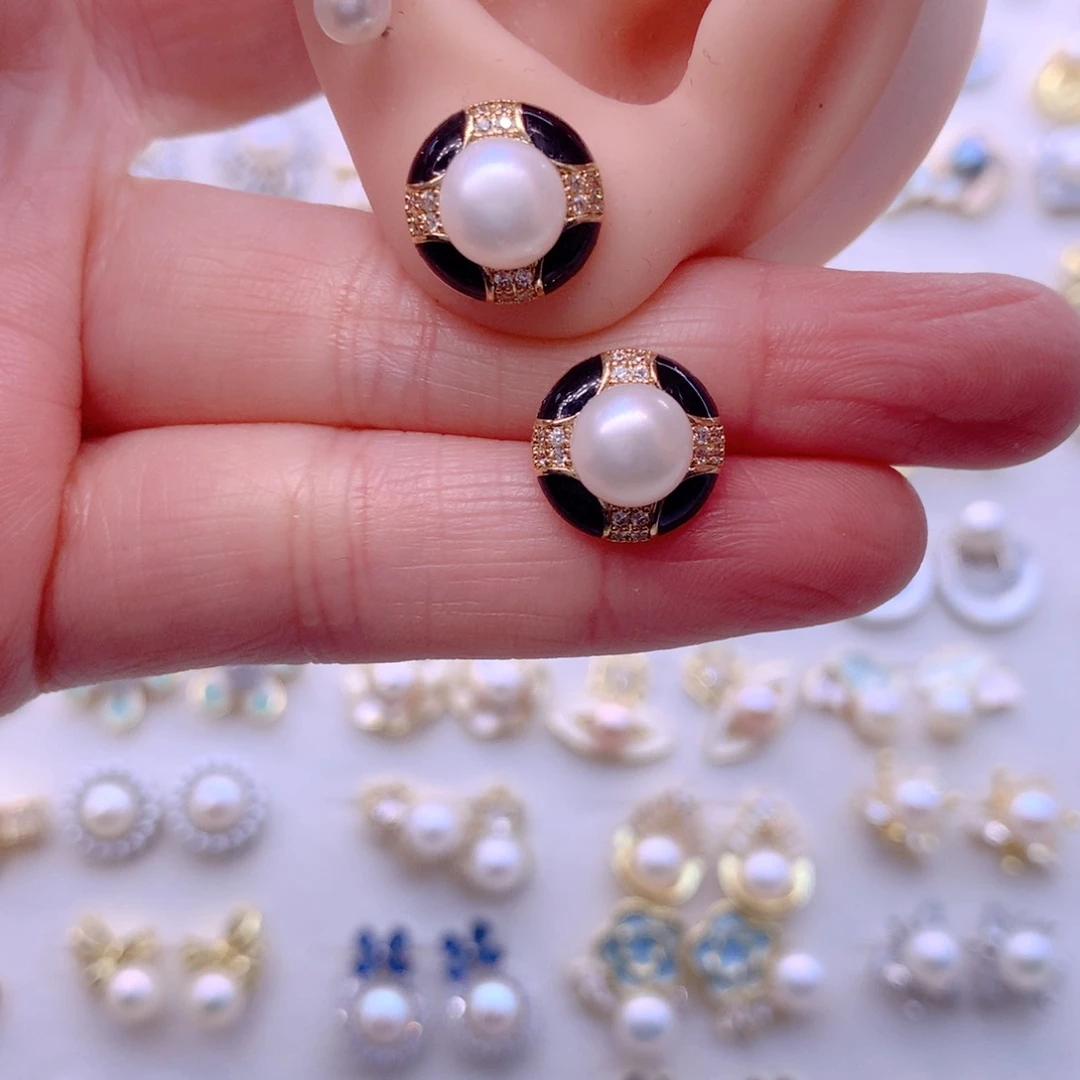 淡水珍珠合金耳饰